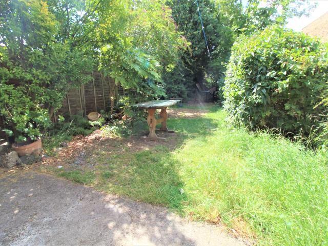 House for rent in Dollis Hill, Greater London