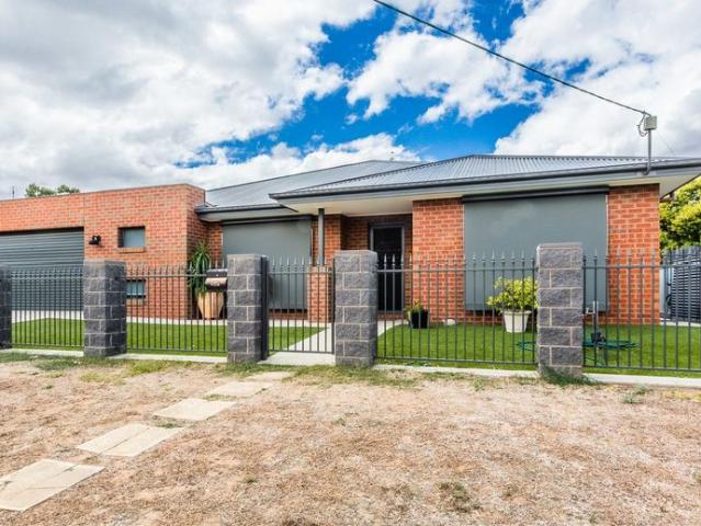 House for rent in Thyra, Victoria