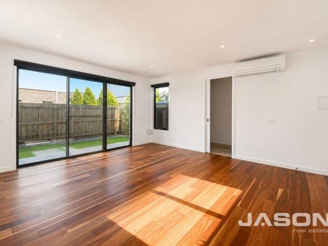 Townhouse for rent in Camerons Creek, Victoria