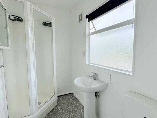 Apartment for rent in Panmure, Oroua County