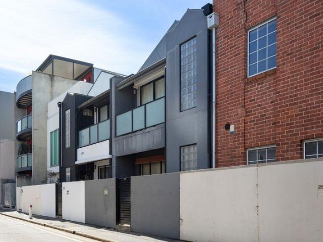 Townhouse for rent in Horseshoe Creek, South Australia