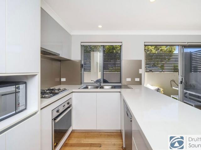 Apartment for rent in Stirling, Western Australia