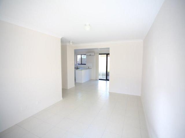 Townhouse for rent in Toombul, Queensland