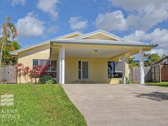 House for sale in Kewarra Beach, Queensland