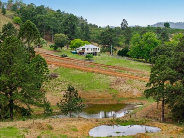 Cottage for sale in Toombul, Queensland