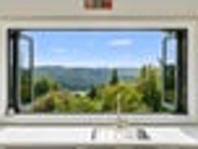 House for sale in Otakou