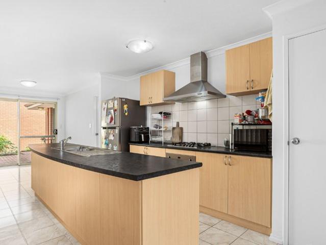 Villa for sale in Port Kennedy, Western Australia