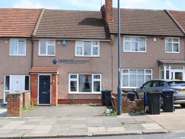 House for rent in Dollis Hill, Greater London