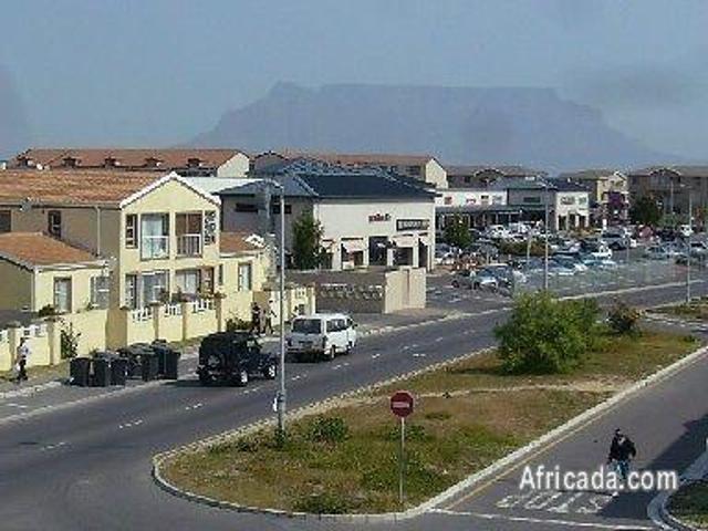 Flat for sale in Cape Town