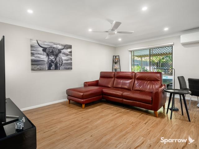 House for sale in Forest Lake, Greater Brisbane