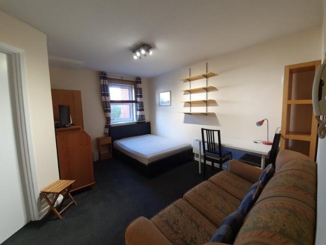 Studio for rent in Chorlton-on-Medlock, Georgia