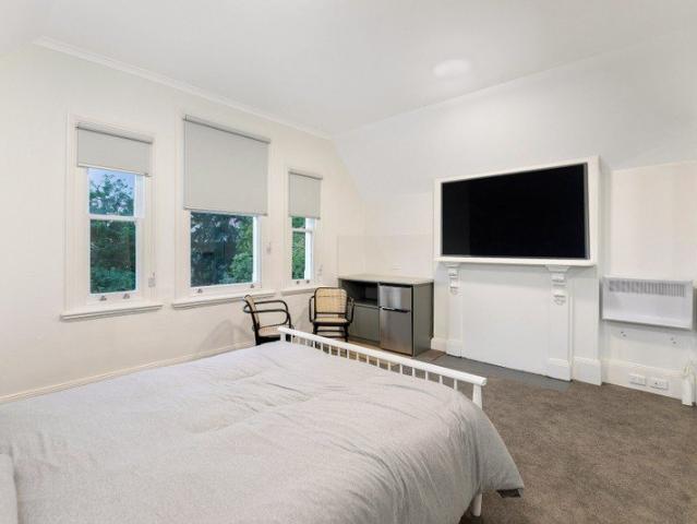 Granny Flat for rent in Eastern Suburbs, Sydney
