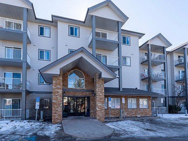 Condo for sale in Wedgewood, Alberta