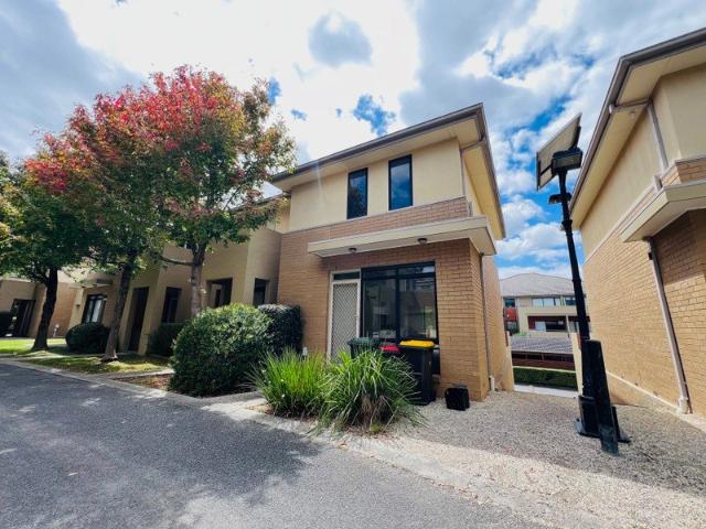 Townhouse for rent in Camerons Creek, Victoria