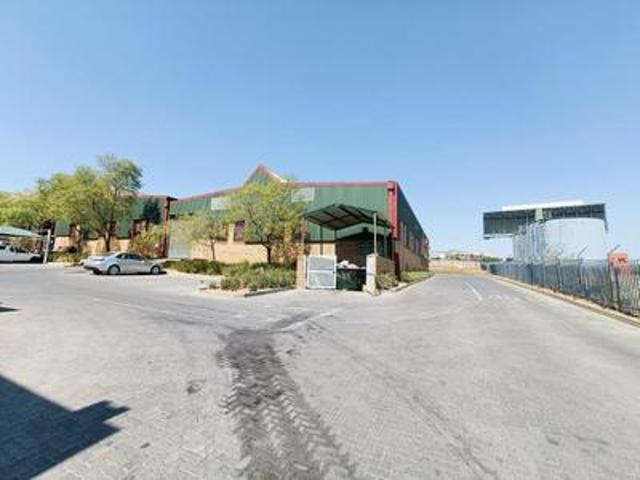 Commercial for rent in Olievenhoutbos, Gauteng