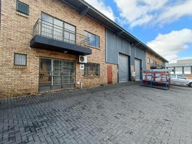 Commercial for rent in Nooitgedacht, Gauteng