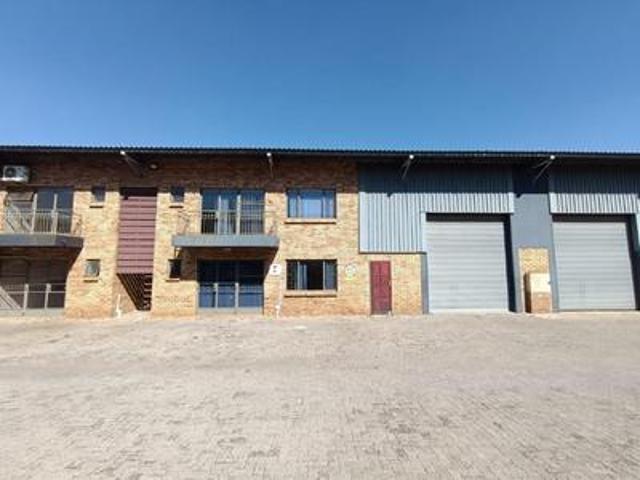 Commercial for rent in Nooitgedacht, Gauteng