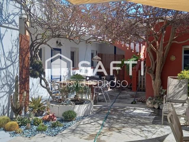 Chalet en venta en el Poblenou del Delta, Montsià