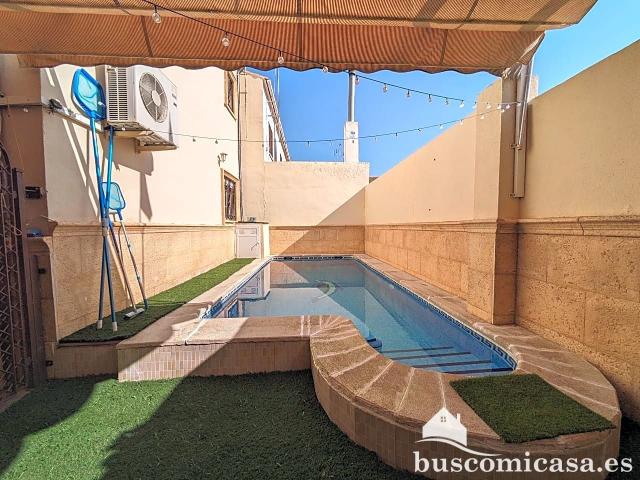 Chalet en venta en Linares, Andalucía