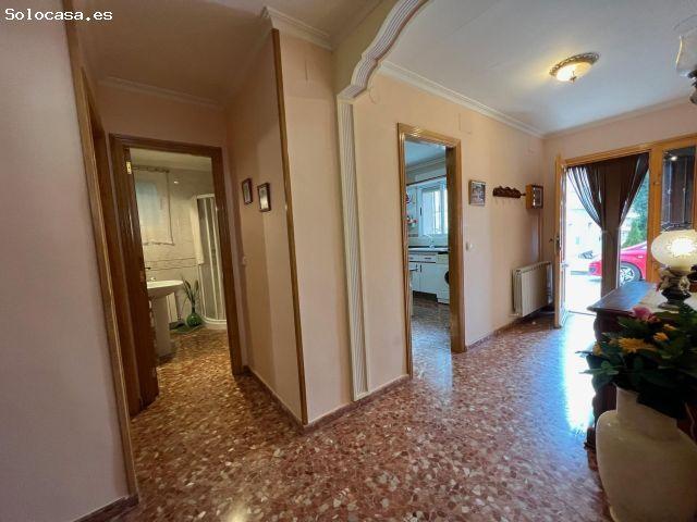 Casa en venta en La Plana de Utiel-Requena, Valencia