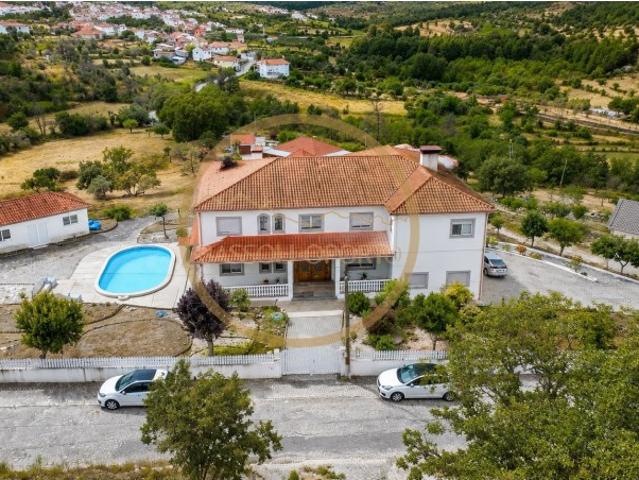 Casa venda em Mourilhe, Viseu
