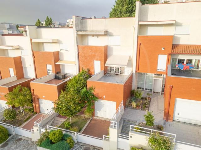 Casa venda em Quinta do Entroncamento, Vila Real