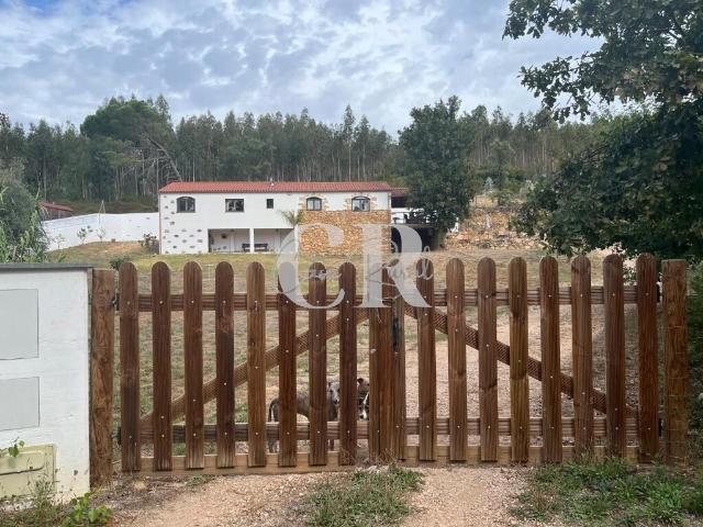 Casa venda em Serpins, Lousã
