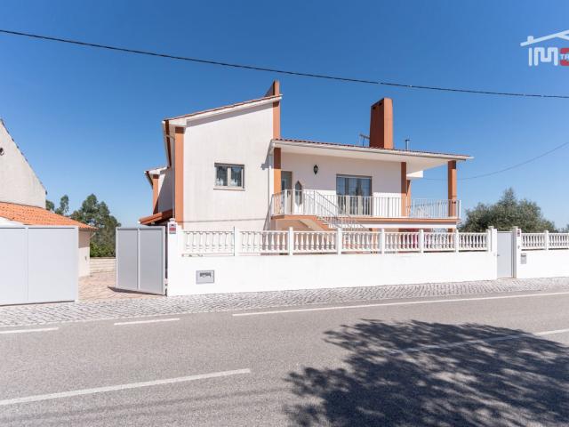 Casa venda em Ourém, Santarém