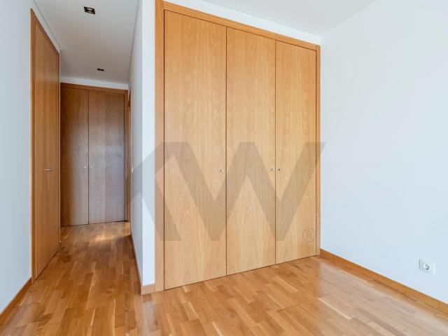Apartamento venda em São Francisco Xavier, Lisboa