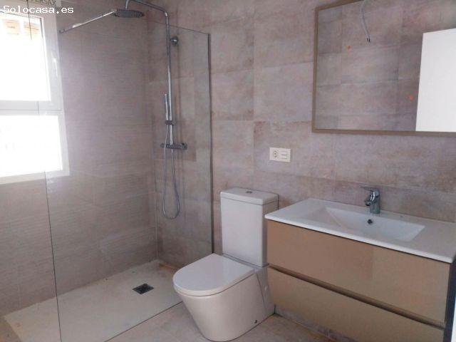 Casa en venta en el Vinalopó Mitjà / El Vinalopó Medio, Valencia