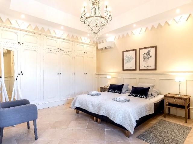 Casa en alquiler en Rícmar, Marbella