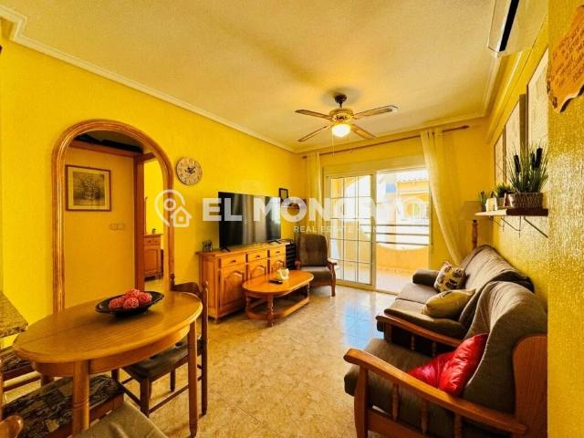 Piso en venta en La Mata, Torrevieja
