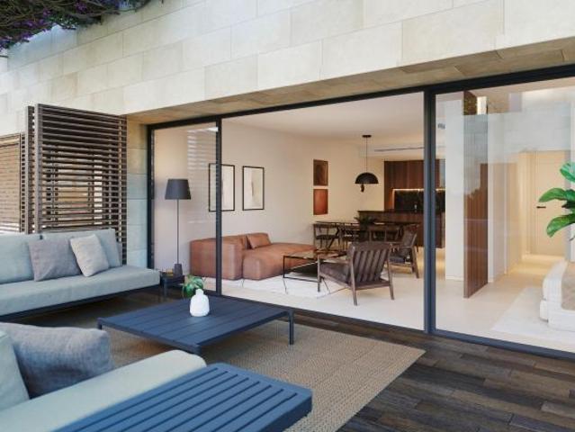 Piso en venta en Alcazaba Beach, Costa del Sol Occidental