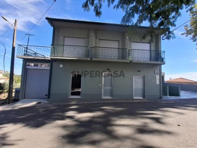 Casa venda em Cavernães, Viseu