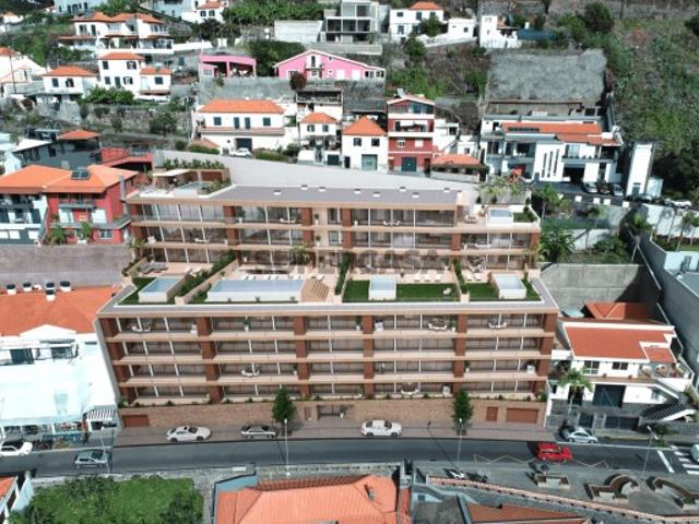 Casa venda em Câmara De Lobos, Ilhéu