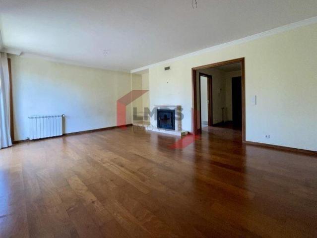 Apartamento venda em Porto