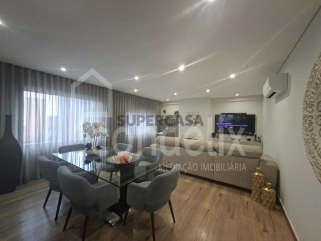 Casa venda em Maia, Gueifães