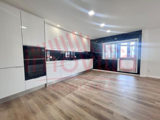 Apartamento venda em Nova Sintra, A Ver-o-mar