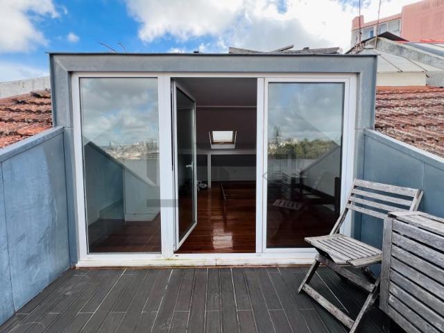 Duplex alugar em Santo António, Lisboa