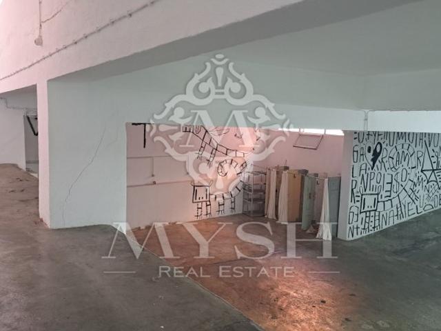 Armazém alugar em Beato