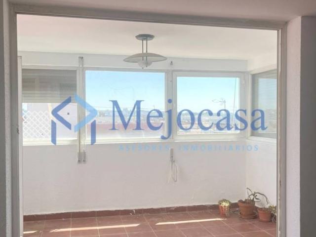 Piso en venta en Usera, Madrid