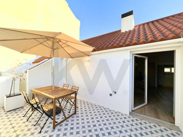 Apartamento venda em Santiago Dos Velhos, Lisboa