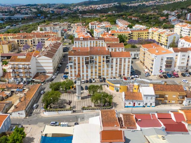Duplex venda em Sobralinho, Lisboa