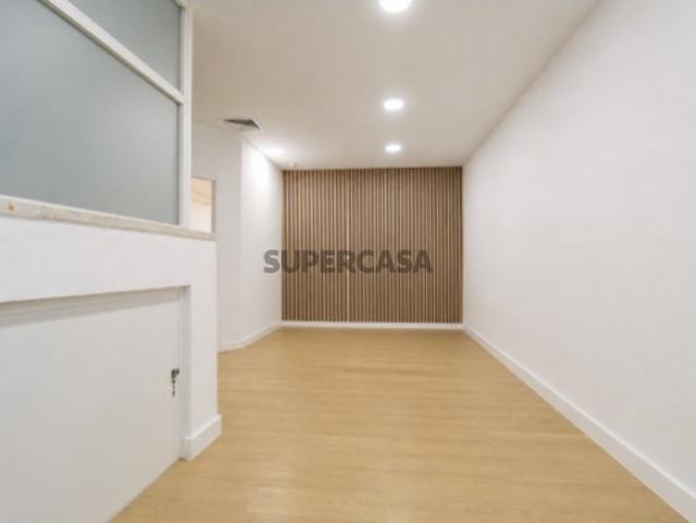 Escritório venda em Oeiras, Lisboa