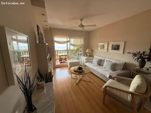 Piso en venta en La Cala del Moral, La Axarquía