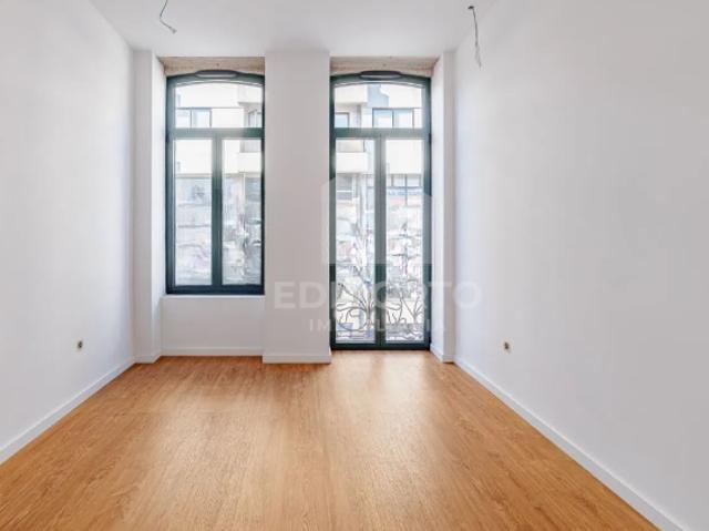 Apartamento venda em Porto