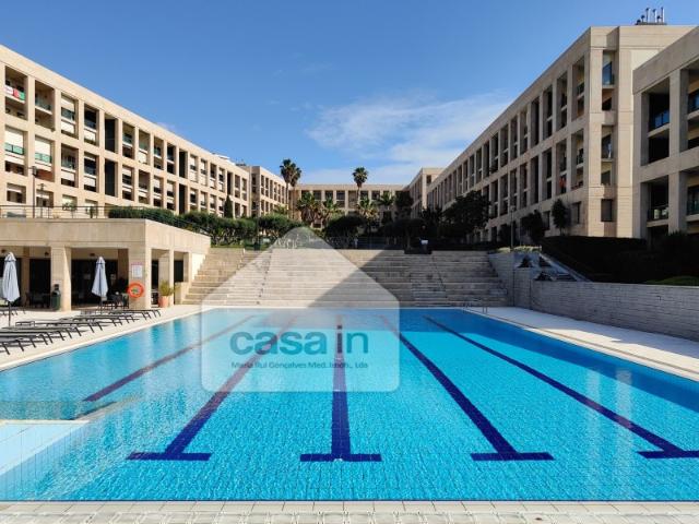 Apartamento alugar em São Francisco Xavier, Lisboa