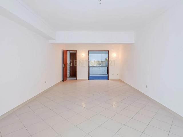 Apartamento alugar em Quinta do Americano, Almada