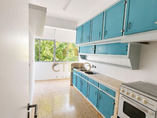Apartamento venda em Santiago Dos Velhos, Lisboa
