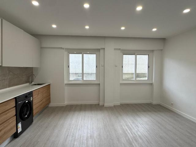 Apartamento venda em Damaia, Amadora